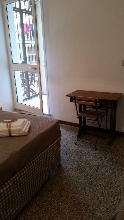 In Vacanza Da Marinella Albenga Ngoại thất bức ảnh