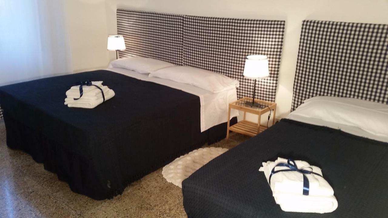 In Vacanza Da Marinella Albenga Ngoại thất bức ảnh